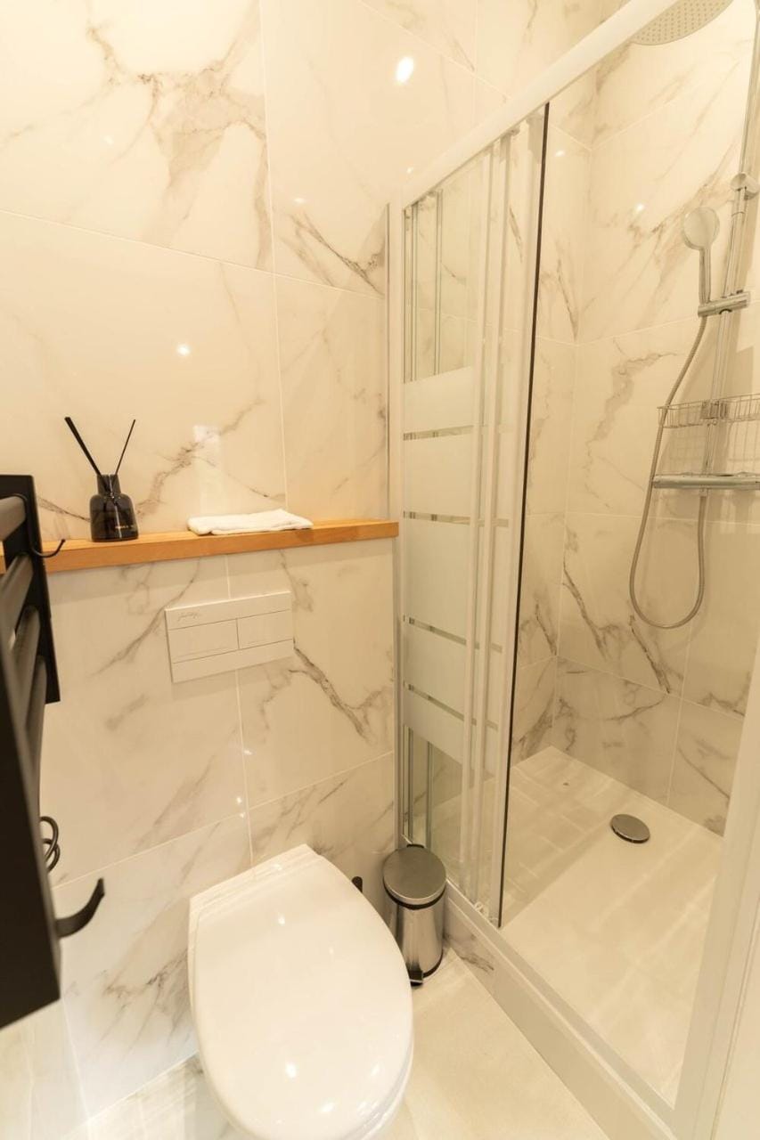 AG 3 Sun Sand and serenity intimate Apartment in Nice