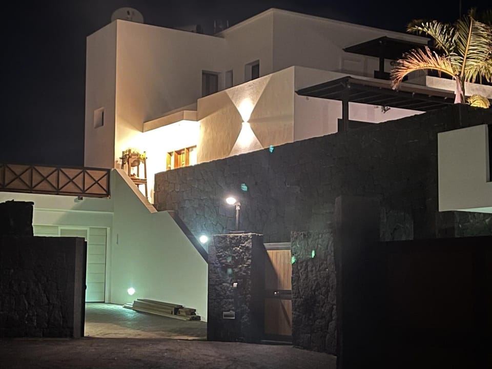 Property building, Night