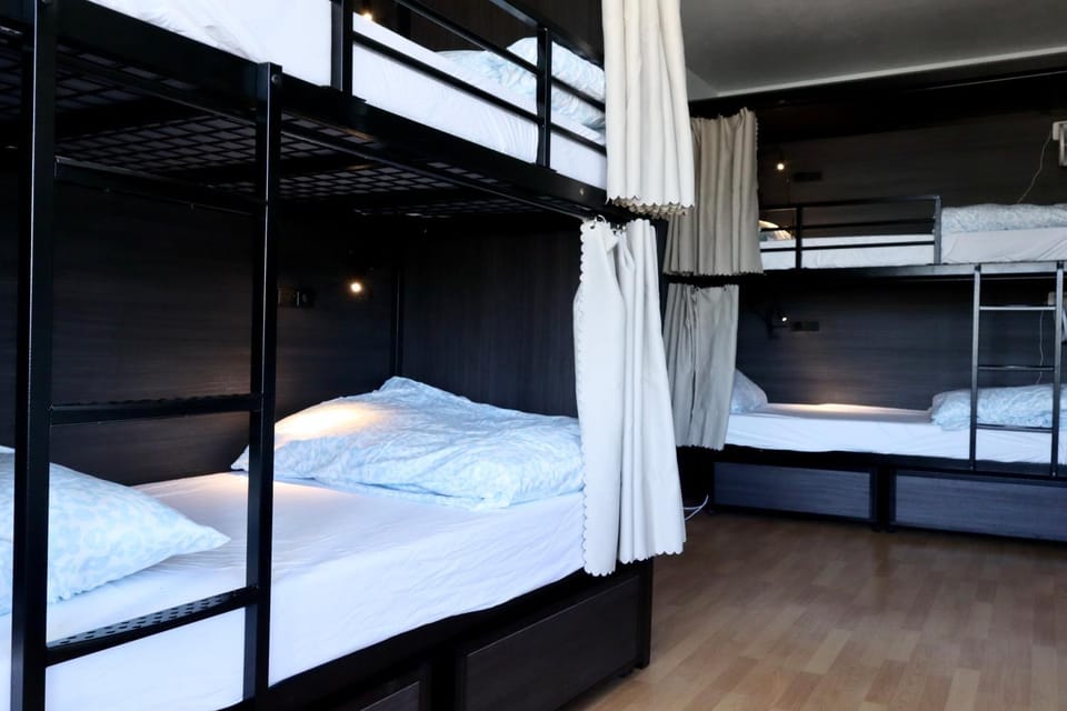 bunk bed