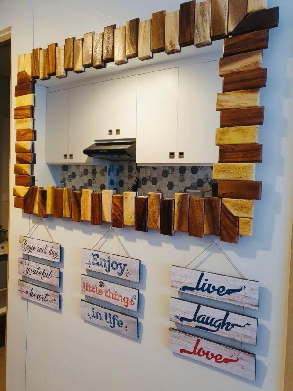 2 Br CONDO Vine Residences Quezon City with POOL WIFI Karaoke BOARD GAMES NETFLIX Apartment hotel in Quezon City