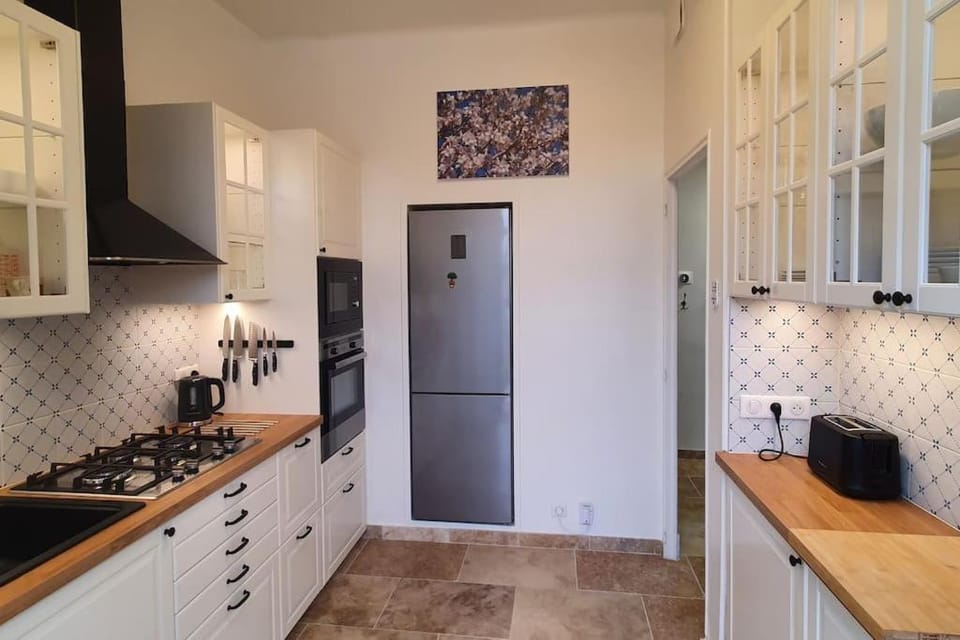 Two bedroom apartment garden parking near beaches Apartment in La Ciotat