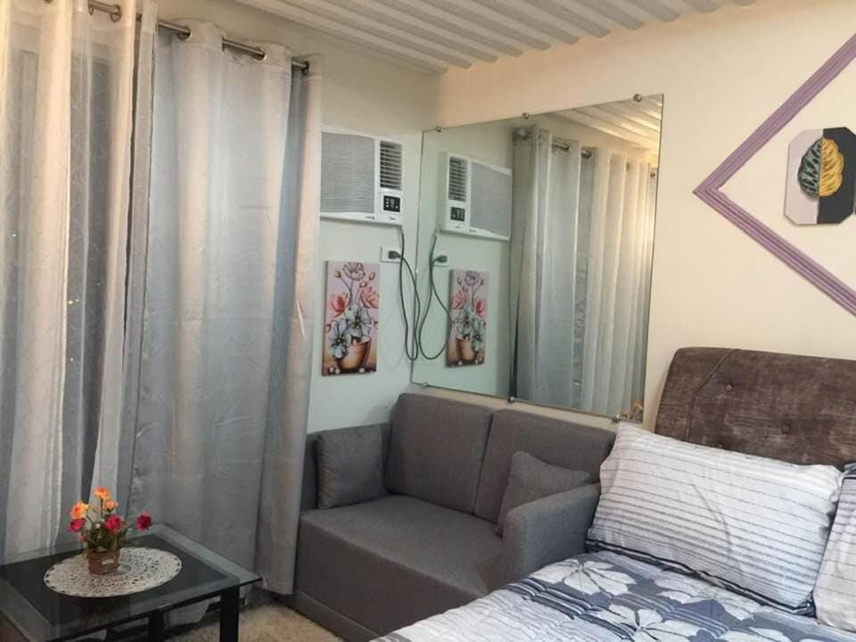 Condo for rent -The Loop Residences-relaxing , unique and satisfying Apartment hotel in Cagayan de Oro