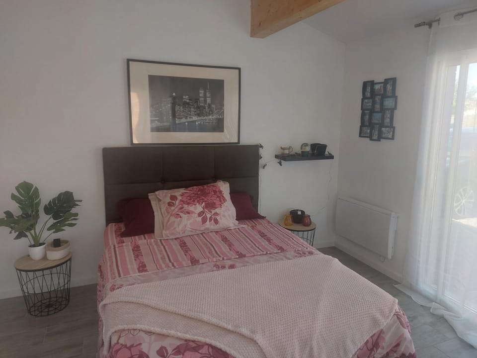 Chambre climatisée à 20 minutes de bordeaux Bed and Breakfast in Nouvelle-Aquitaine