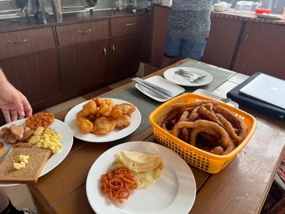 Breakfast, Buffet breakfast