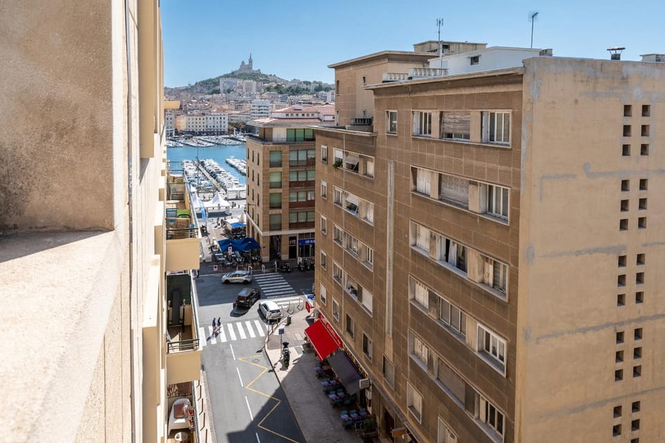 Neighbourhood, City view, Sea view