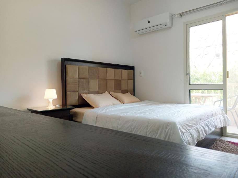 Bed, Bedroom, air conditioner