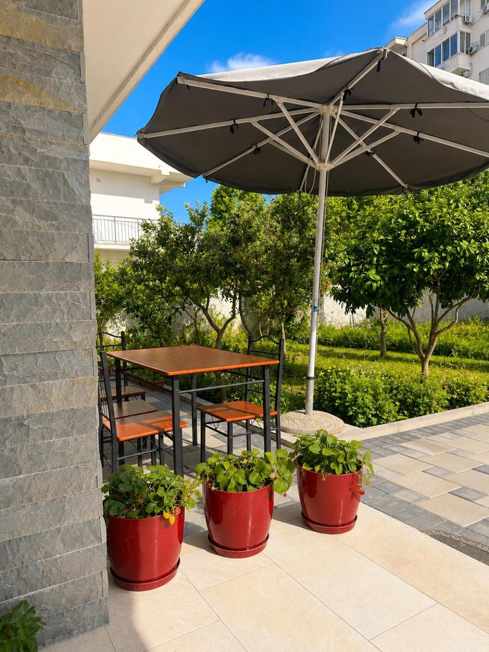 Patio, Patio, Game Room, Game Room, Garden, Garden, Garden view, Garden view