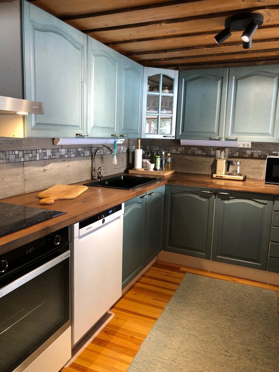 Coffee/tea facilities, Kitchen or kitchenette, dishwasher, minibar, pet friendly, stove, toaster