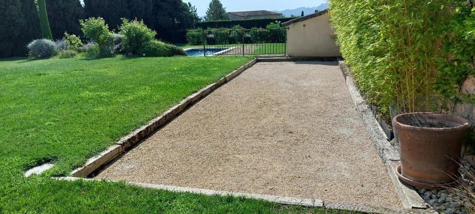 En Provence, Chez Stéphanie et Marcel Apartment in Saint-Remy-de-Provence