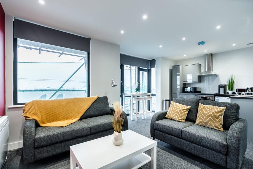 K Suites - Colne House Apartment in Lowestoft