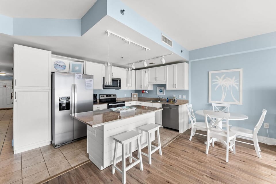 Remodeled Resort Condo! Ocean & Beach Views by Dolce Vita Getaways PCB Apartment in Panama City Beach