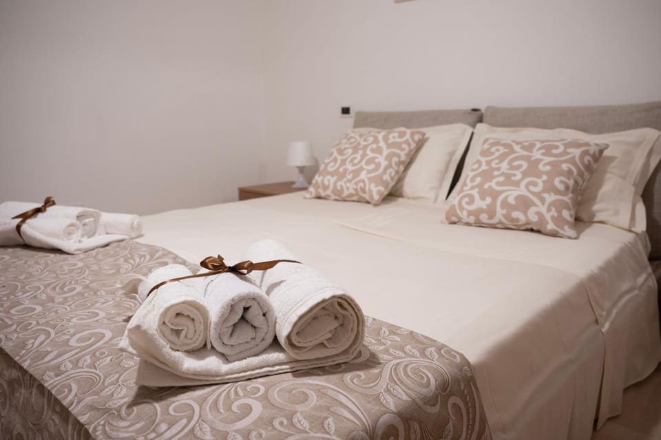 Bed, Bedroom, wedding