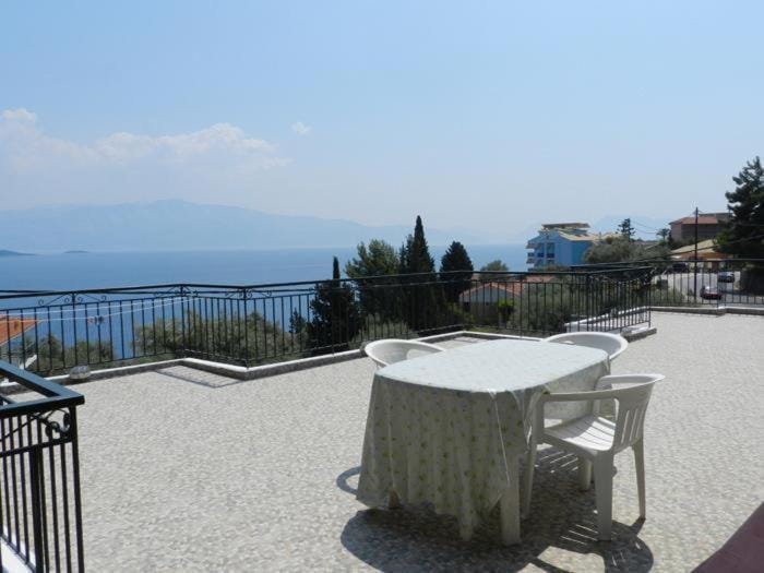 Patio, Day