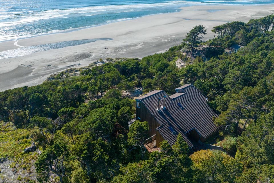 The Montage Seal Rock House in Oregon