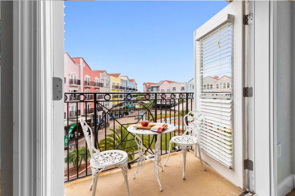 Balcony/Terrace, Inner courtyard view