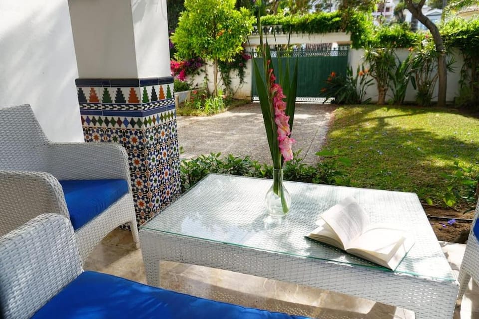 Private villa & Pool nr Puerto Banus Villa in Marbella