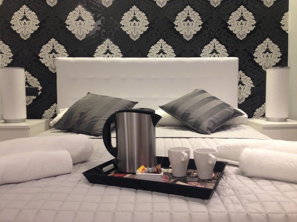 Bed, Coffee/tea facilities