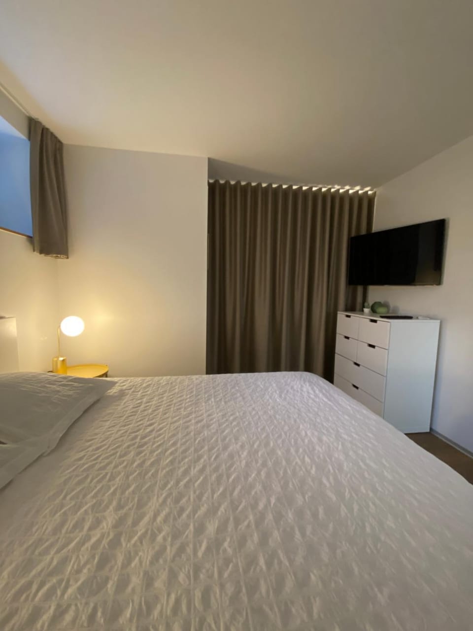 Chaleureux studio entre Neuchatel et Bienne Apartment in Neuchâtel, Switzerland