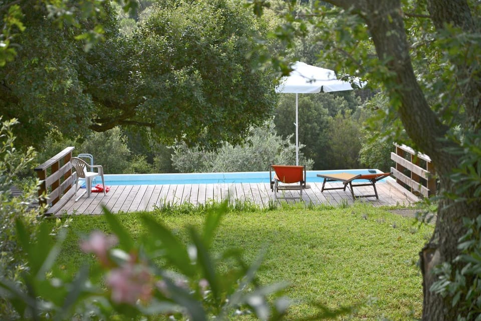 Seating area, Swimming pool