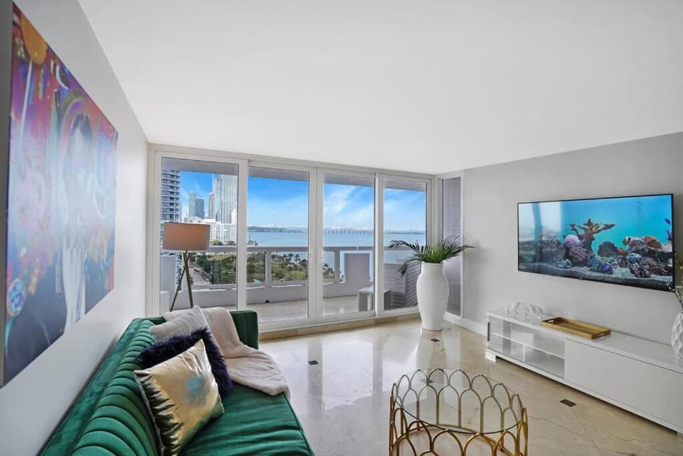 TV and multimedia, Balcony/Terrace, Living room
