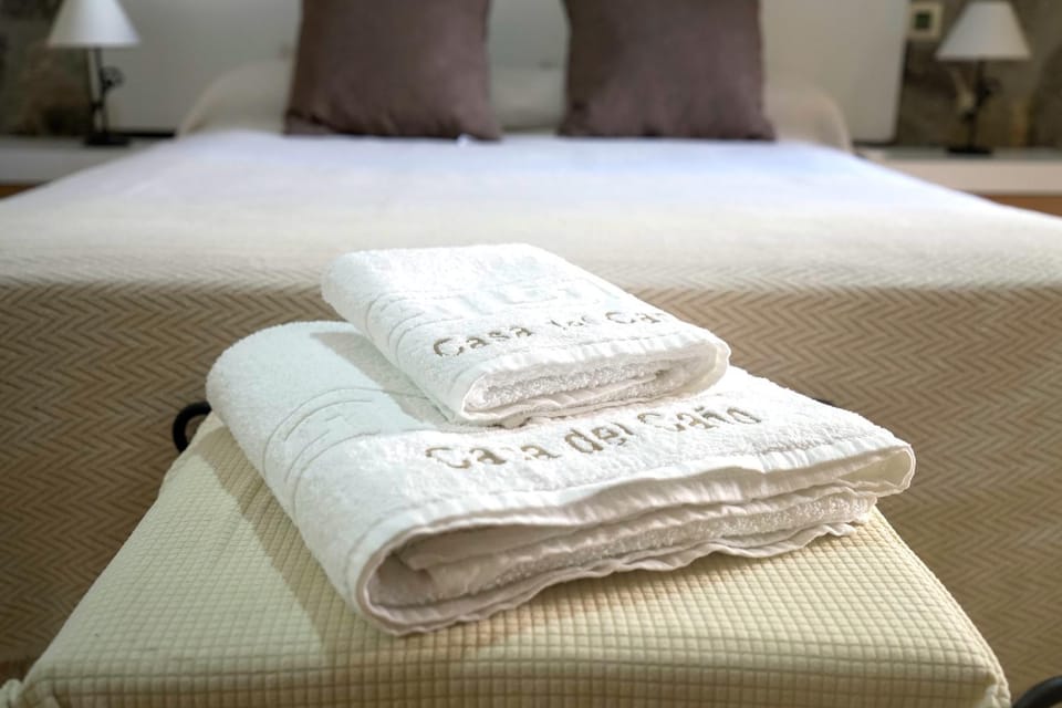 Decorative detail, towels