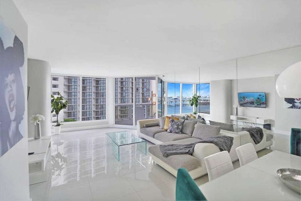 TV and multimedia, Balcony/Terrace, Living room, Dining area