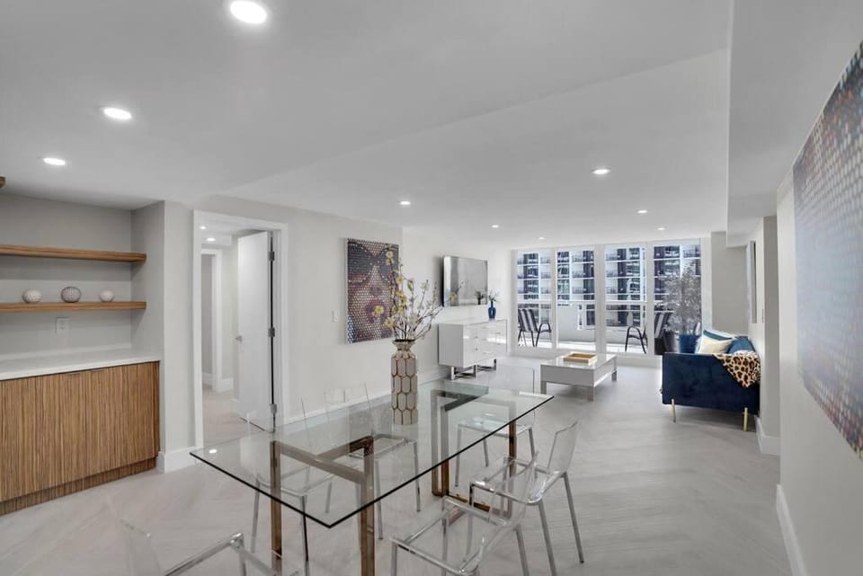 TV and multimedia, Balcony/Terrace, Living room, Dining area