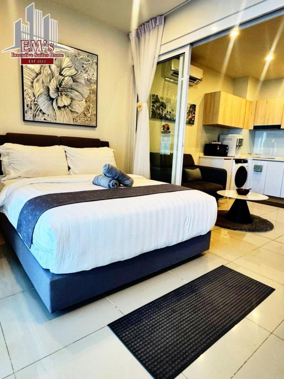 The Shore Kota Kinabalu by Ems Executive Suites Seaview Apartment in Kota Kinabalu