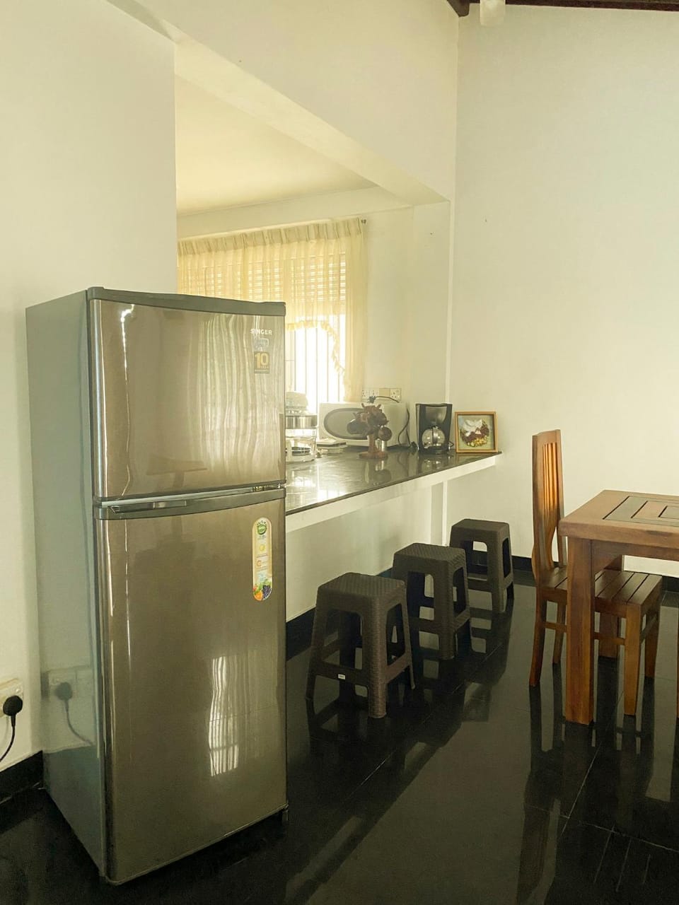 Kitchen or kitchenette, Dining area, minibar, oven, pet friendly, stove
