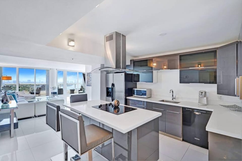 Coffee/tea facilities, Kitchen or kitchenette, dishwasher, minibar, pet friendly, stove, toaster