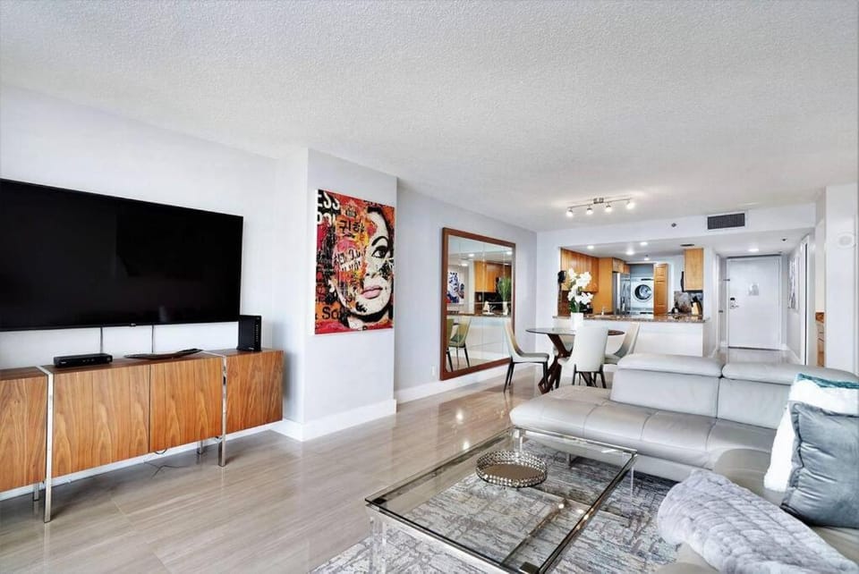 TV and multimedia, Balcony/Terrace, Living room, Dining area, kitchen