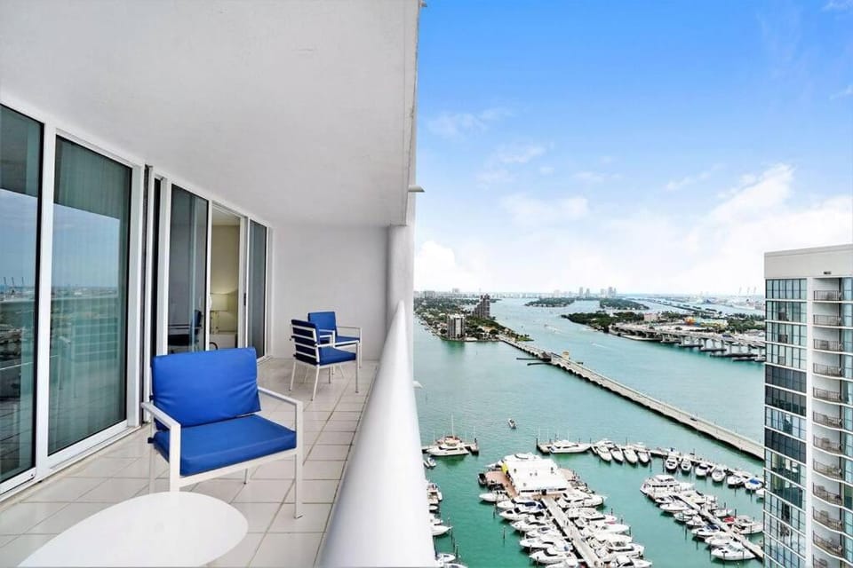 View (from property/room), Balcony/Terrace, Sea view