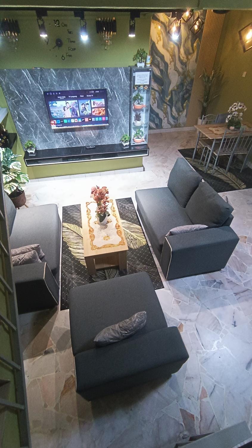 HOMESTAY Rezeki Apartment in Perak Tengah District
