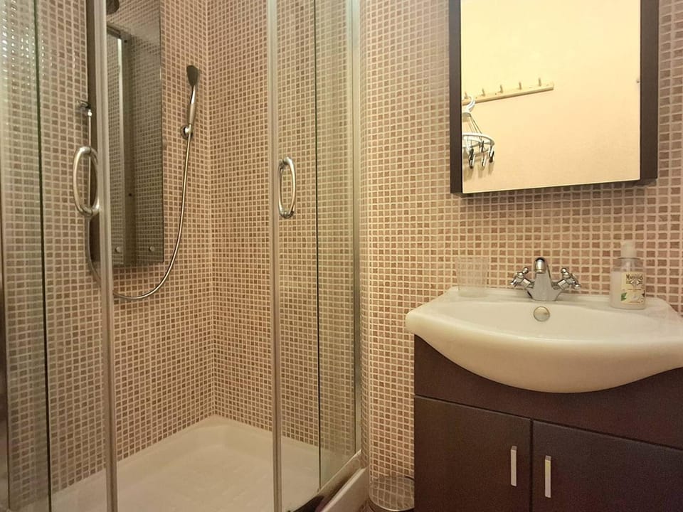 Studio lumineux, bien équipé au cœur de la station, idéal pour 2 adultes et 1 enfant. - FR-1-592-60 Apartment in Bolquère