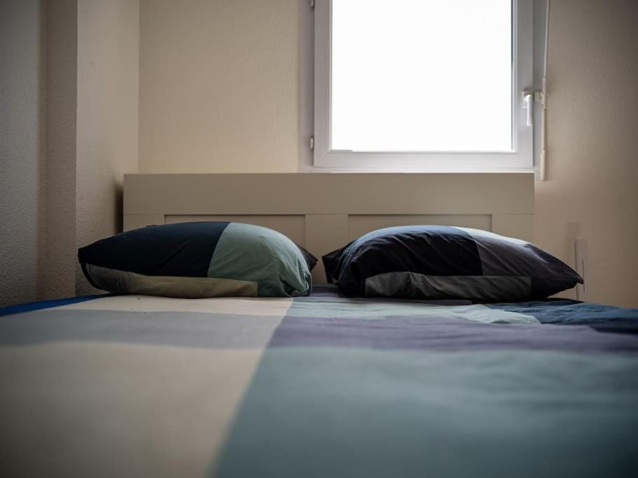 Appartement tout équipé climatisé Terrasse Hôpital de la Timone Apartment in Marseille