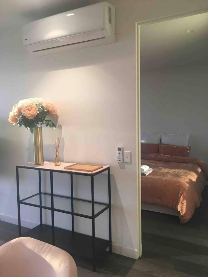 Sky Apartment - Realm Adelaide Apartment in Adelaide