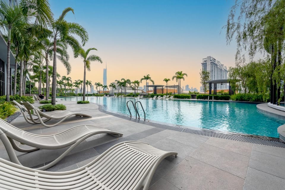 Day, Natural landscape, Garden, Garden view, Pool view, Swimming pool, sunbed