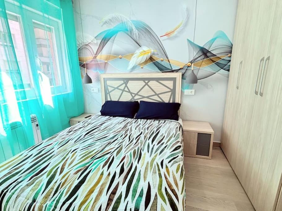 Bed, Photo of the whole room, Bedroom, wardrobe