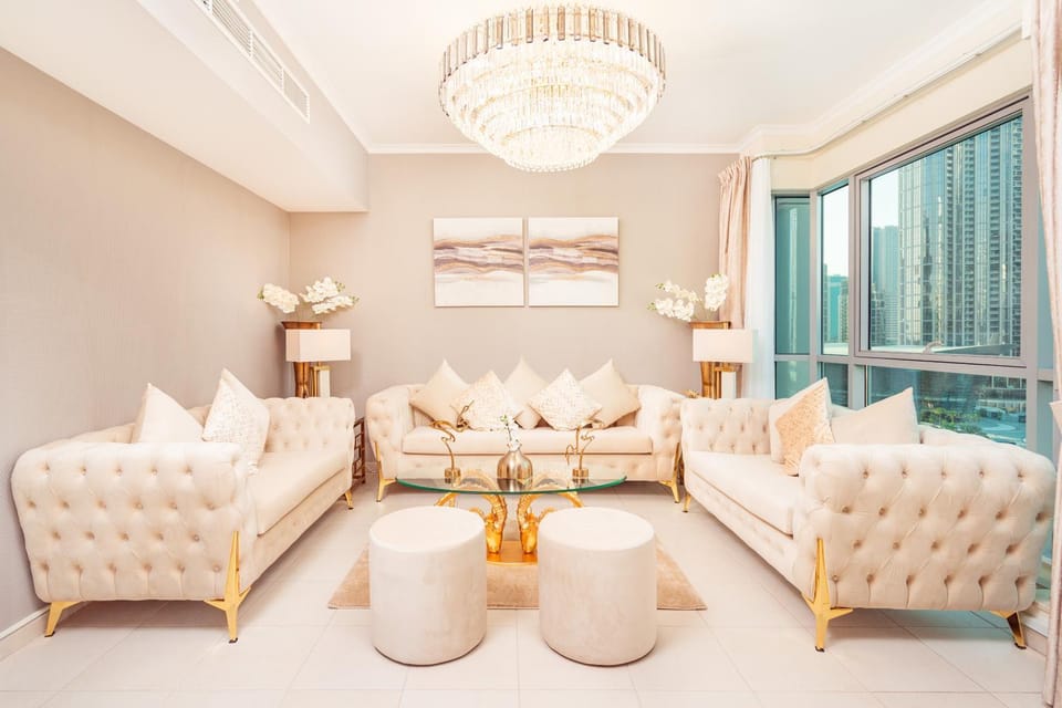 Elite Royal Apartment - Full Burj Khalifa & Fountain View - Luxurious - Largest Layout - Melchior Apartment in Dubai
