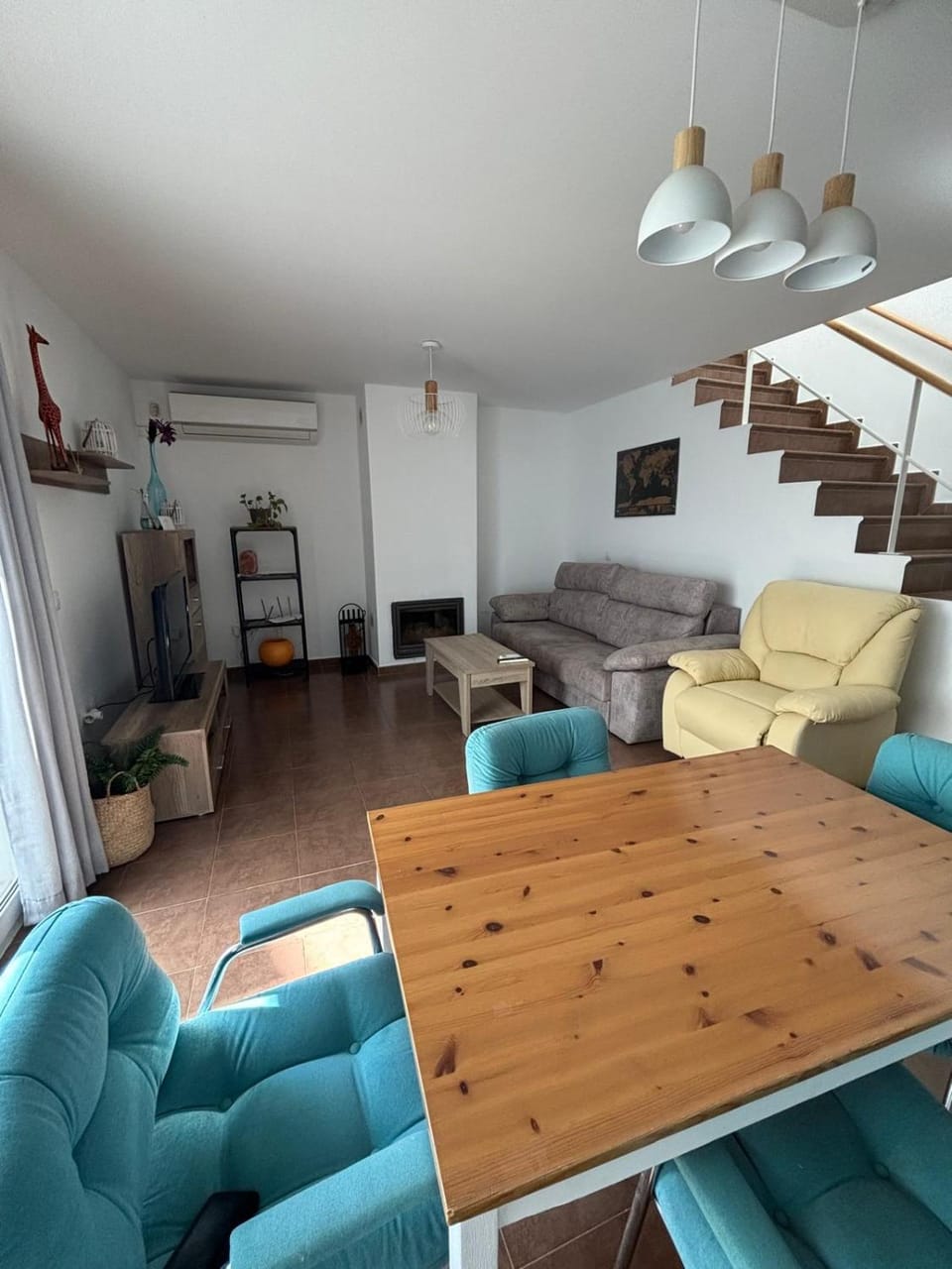 Living room, Dining area