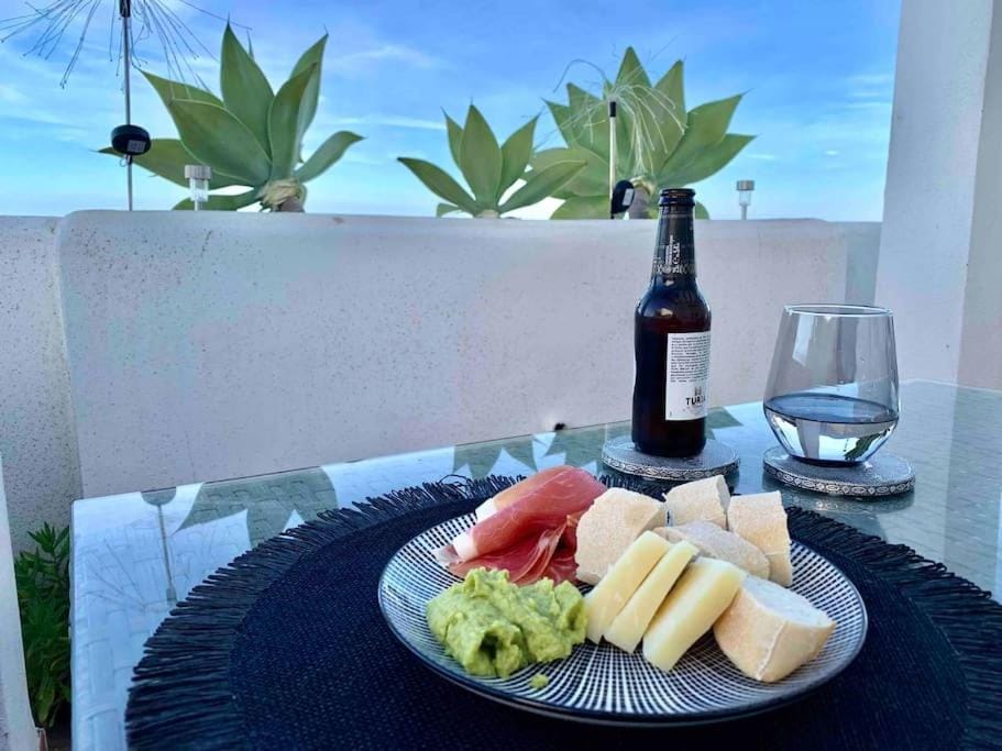 Food and drinks