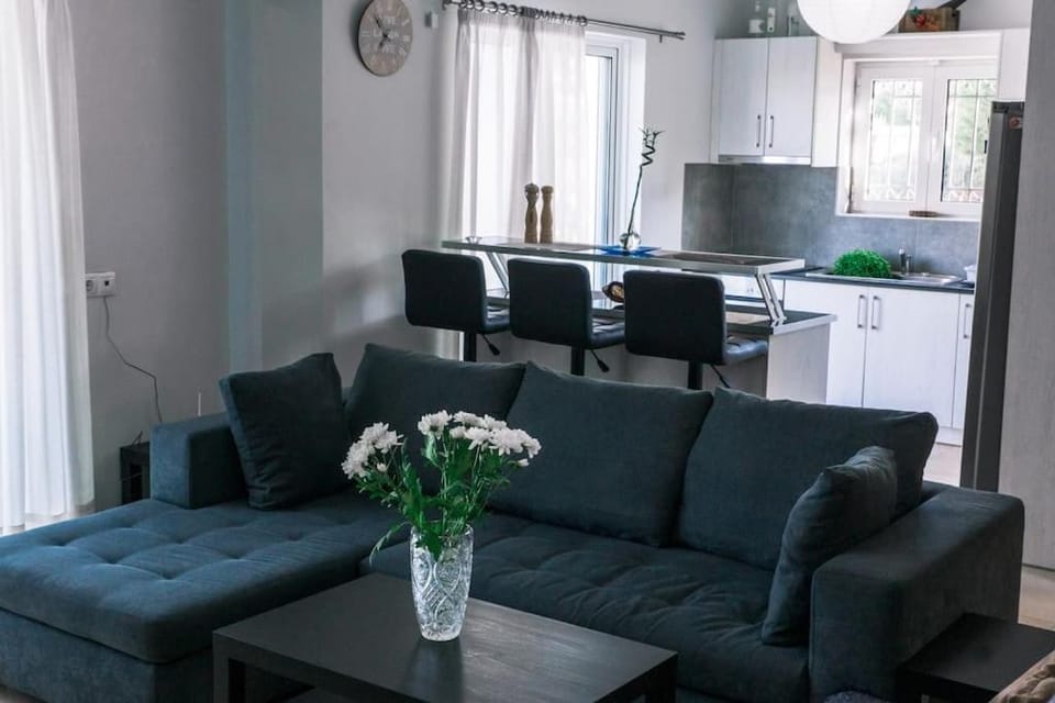 William's Castle Apartment in East Attica Regional Unit, Greece