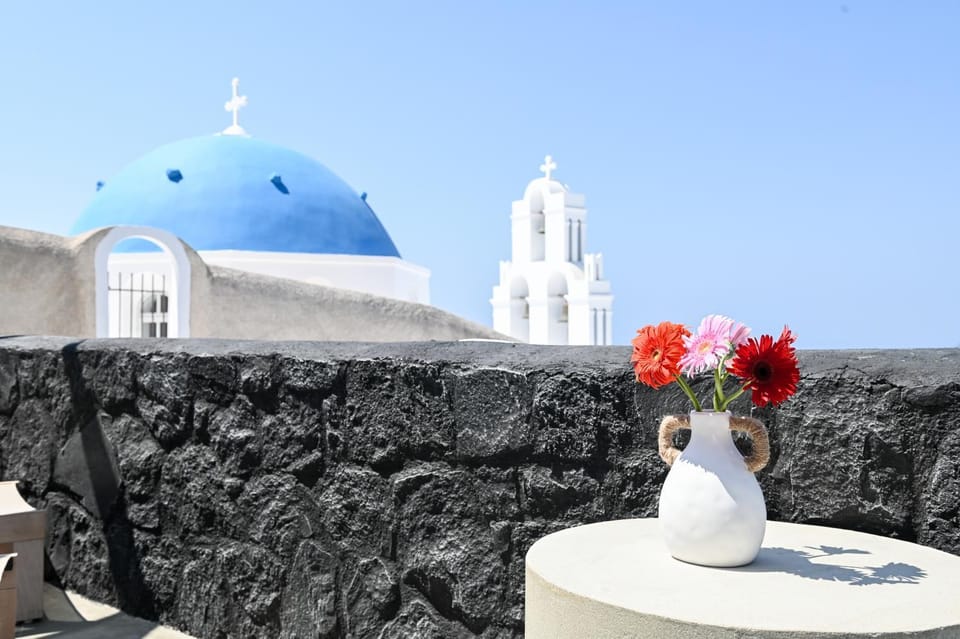 Nearby landmark, Landmark view