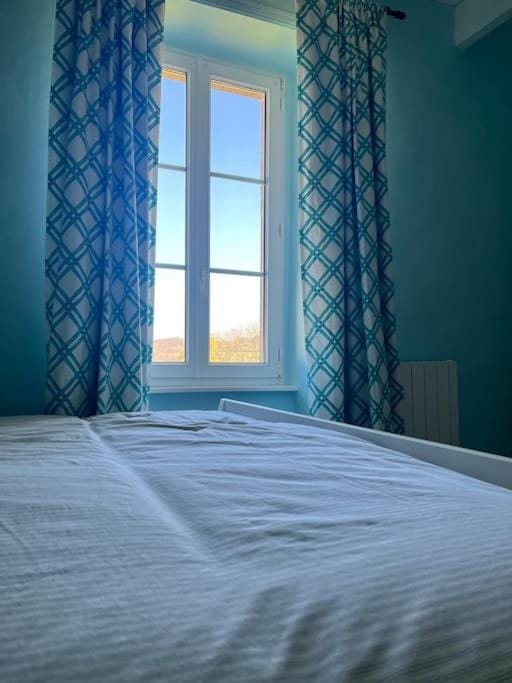 La maison sur le rivage, vue mer centre village Apartment in Morlaix