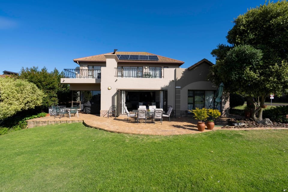 Property building, Day, Garden view