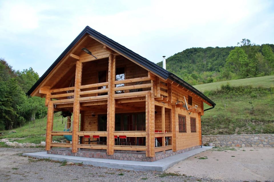 Eko kuca Jandro House in Bosnia and Herzegovina