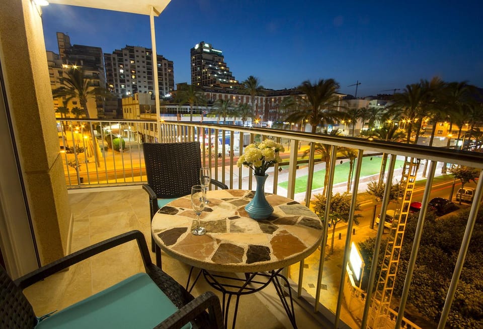 Night, View (from property/room), Balcony/Terrace, Balcony/Terrace, City view