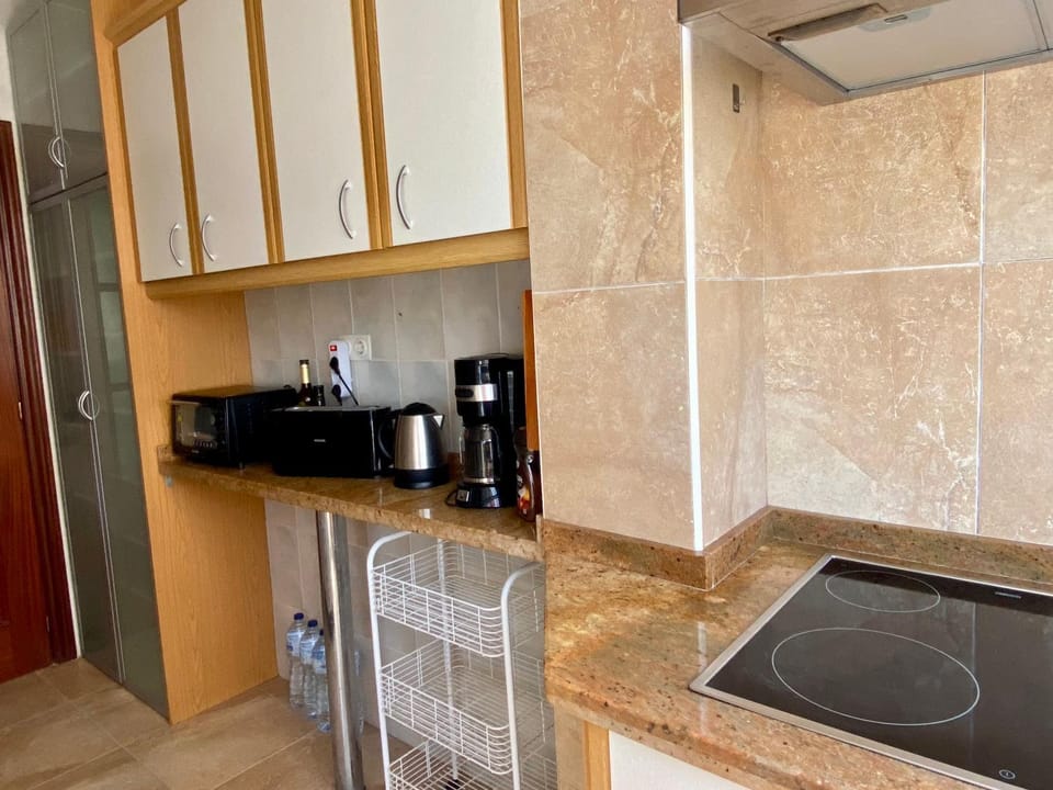 Coffee/tea facilities, Kitchen or kitchenette, pet friendly, stove, toaster