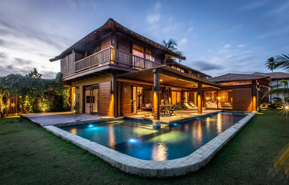 Property building, Swimming pool, Swimming pool