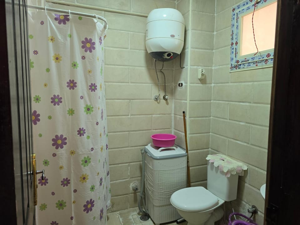 If you love calm this is for you 2 days minimum,air-conditioning FAMILY only please Apartment in South Sinai Governorate